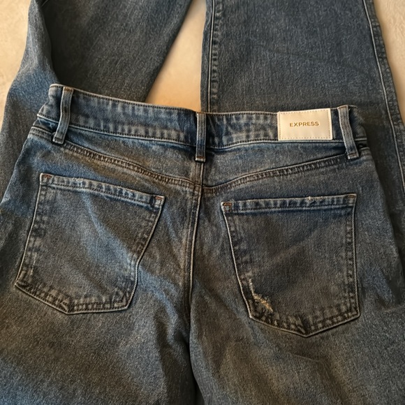 Express Jeans - Picture 2 of 3